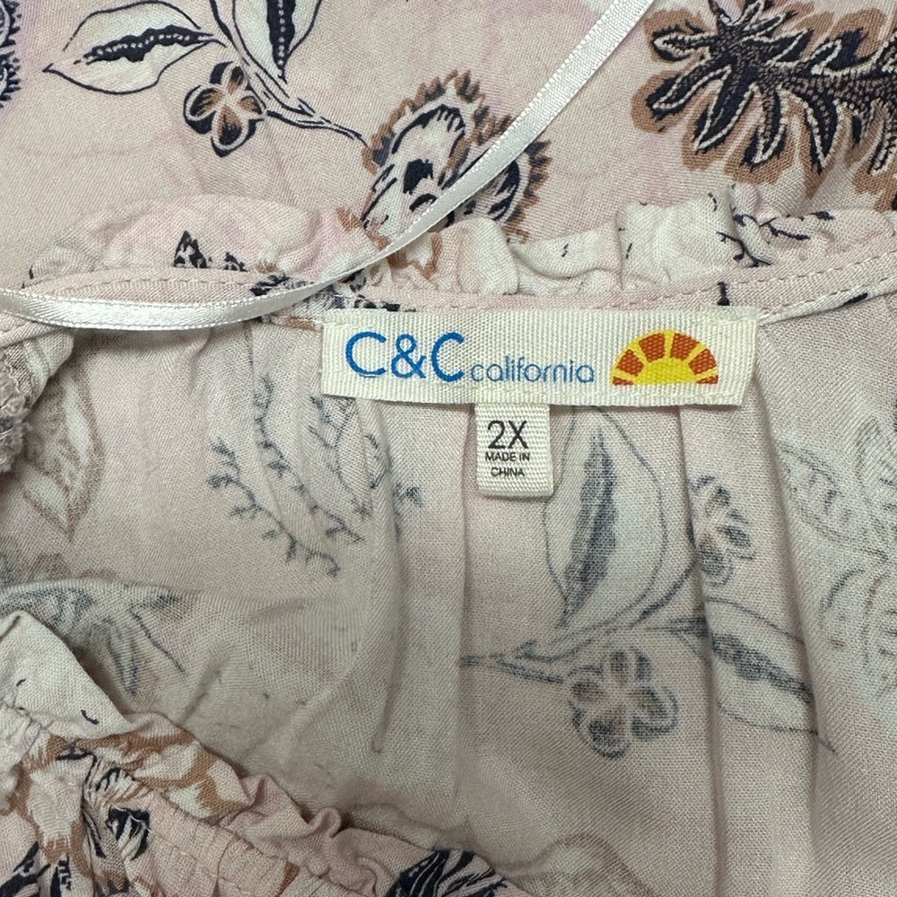 C&C California Floral Blouse Boho Top Cottagecore Pink Flowy Relaxed Feminine - Picture 9 of 9